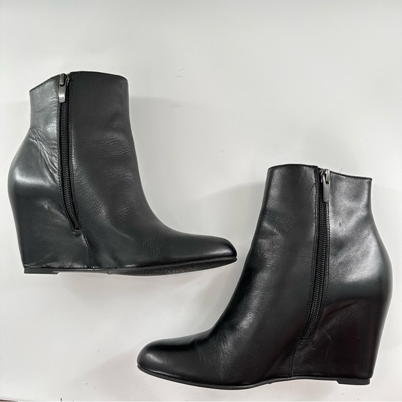 Via Spiga womens ankle booties size 7 37.5 black leather almond toe wedge boots - Picture 6 of 14